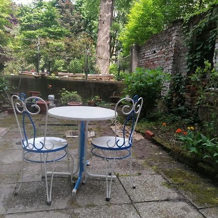 Zagreb 2 Botanical Garden Budget Apartment Exterior foto