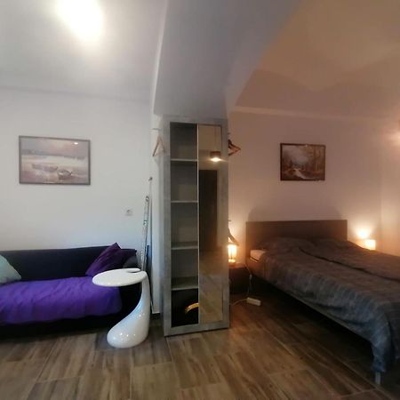 Zagreb 2 Botanical Garden Budget Apartment Exterior foto