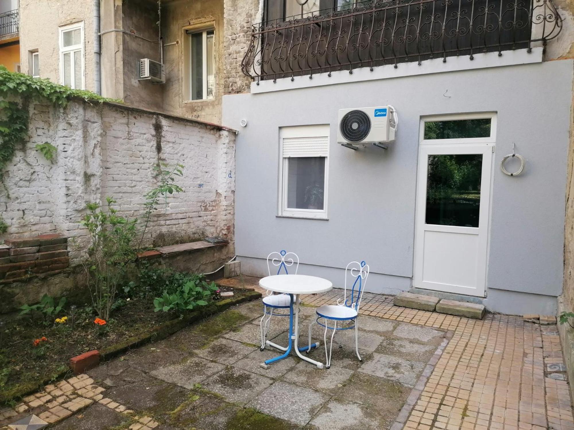 Zagreb 2 Botanical Garden Budget Apartment Exterior foto