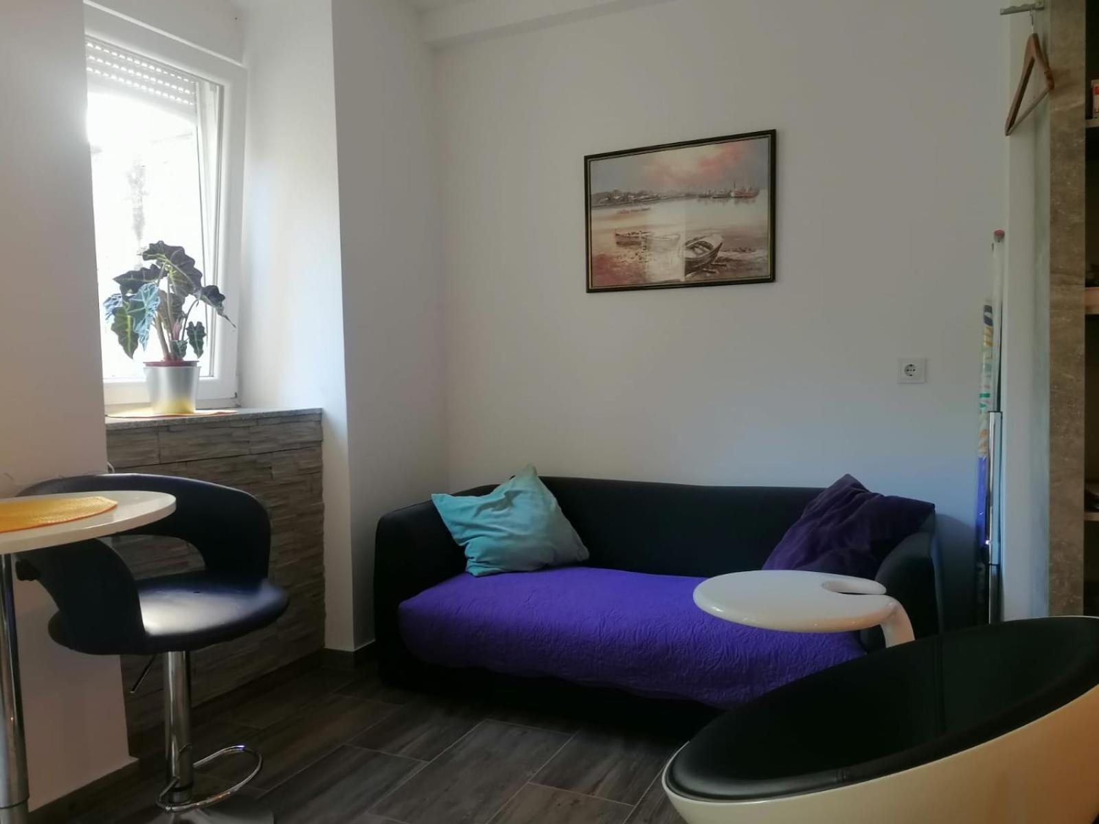 Zagreb 2 Botanical Garden Budget Apartment Exterior foto